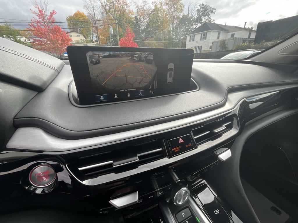 used 2023 Acura MDX car, priced at $41,991