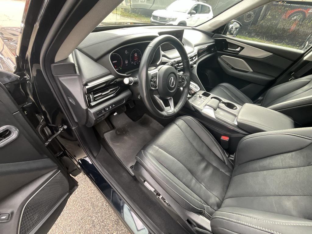 used 2023 Acura MDX car, priced at $41,991