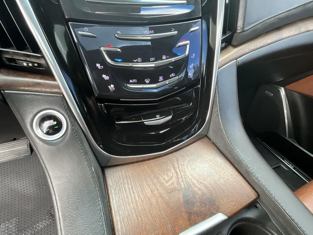 used 2016 Cadillac Escalade ESV car, priced at $25,791