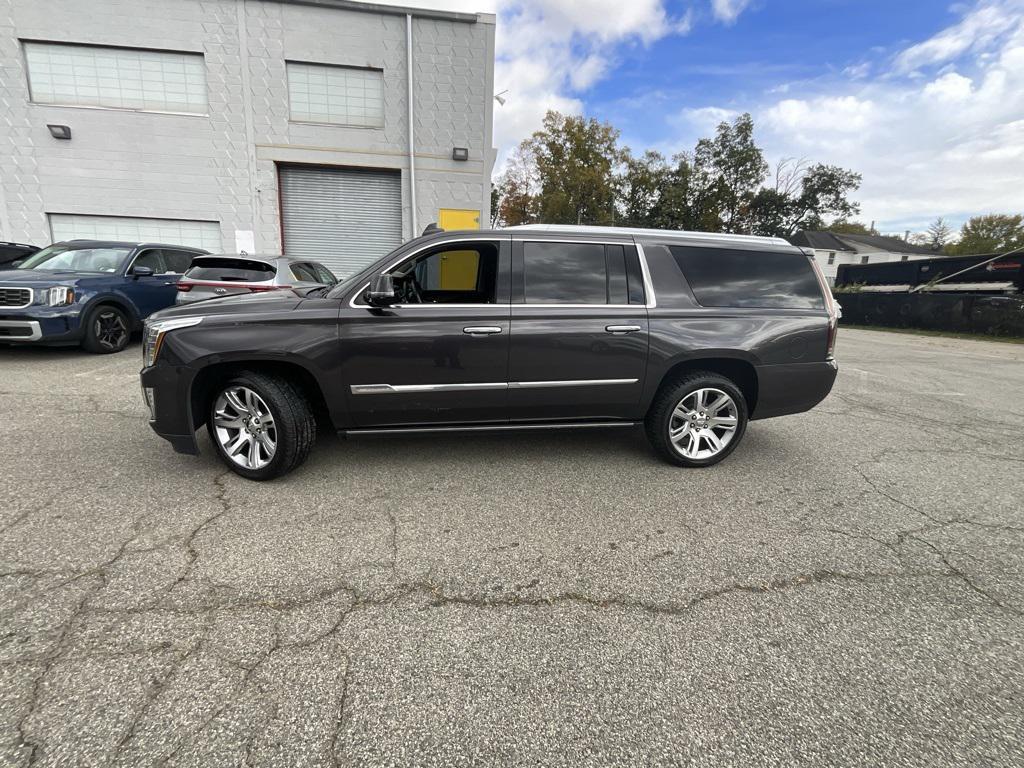 used 2016 Cadillac Escalade ESV car, priced at $25,791