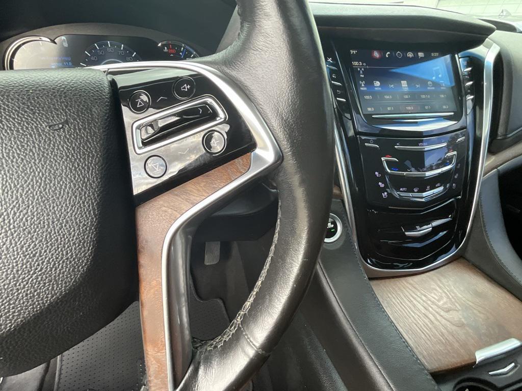 used 2016 Cadillac Escalade ESV car, priced at $25,791