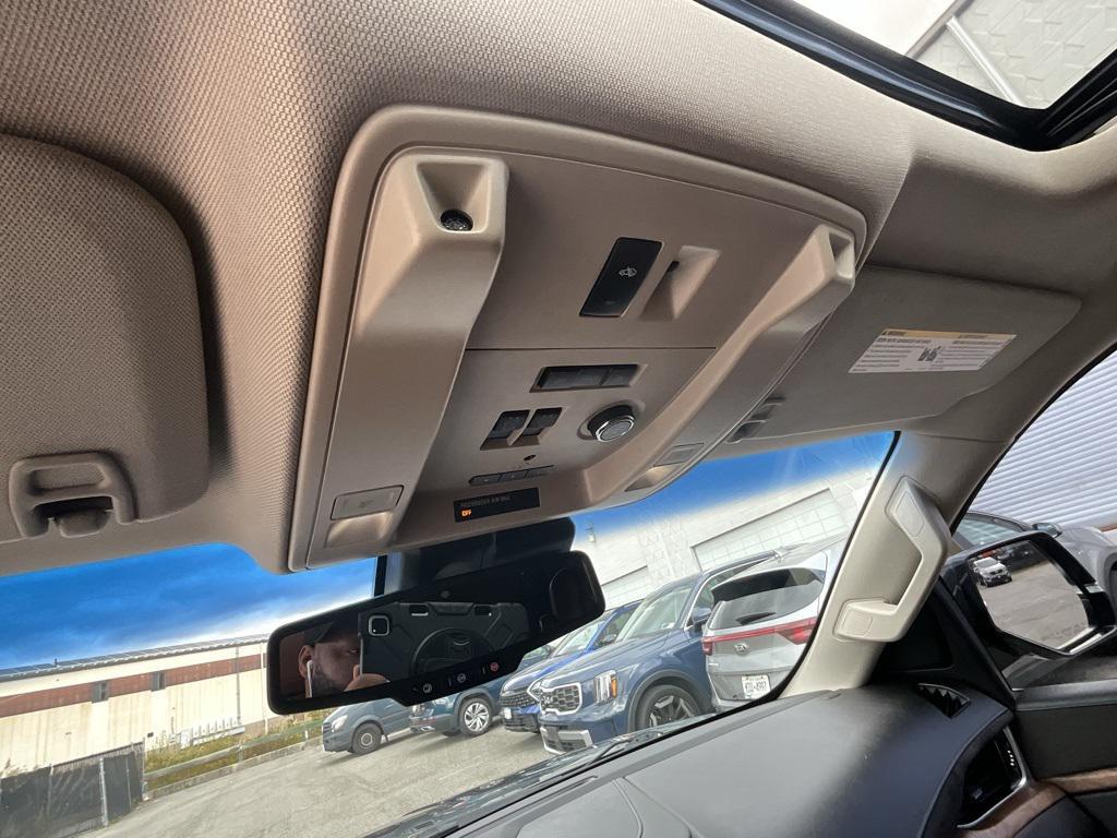 used 2016 Cadillac Escalade ESV car, priced at $25,791