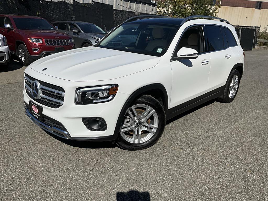 used 2021 Mercedes-Benz GLB 250 car, priced at $22,998
