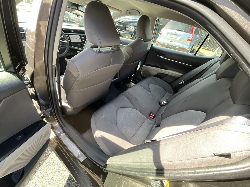 used 2018 Toyota Camry Hybrid car, priced at $19,444