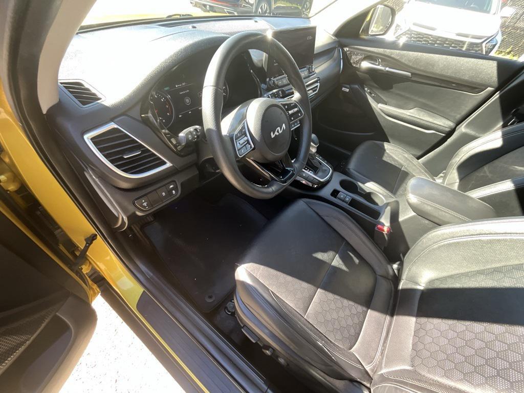 used 2022 Kia Seltos car, priced at $21,599