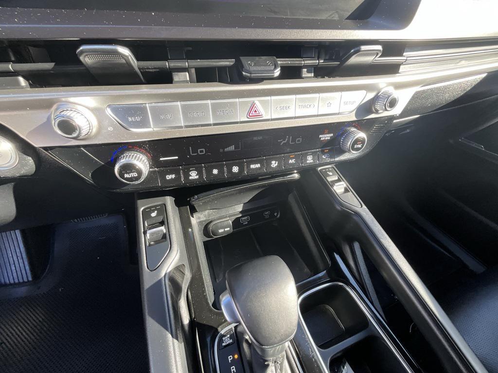used 2023 Kia Telluride car, priced at $31,999