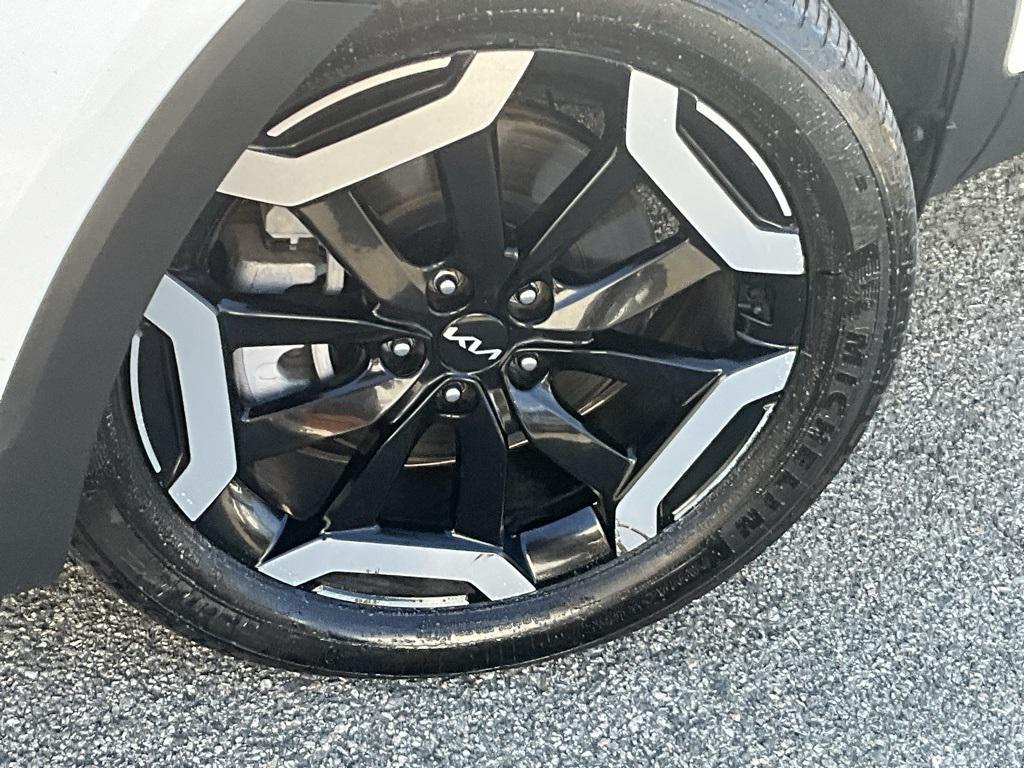 used 2023 Kia Telluride car, priced at $37,268