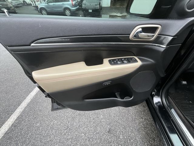 used 2017 Jeep Grand Cherokee car, priced at $15,969