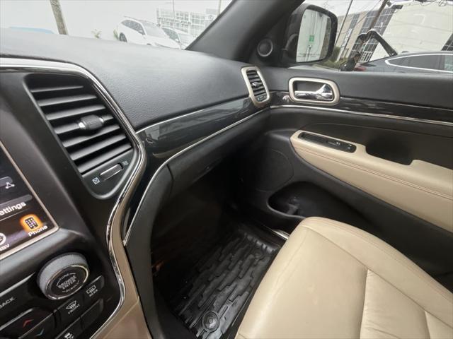 used 2017 Jeep Grand Cherokee car, priced at $15,969