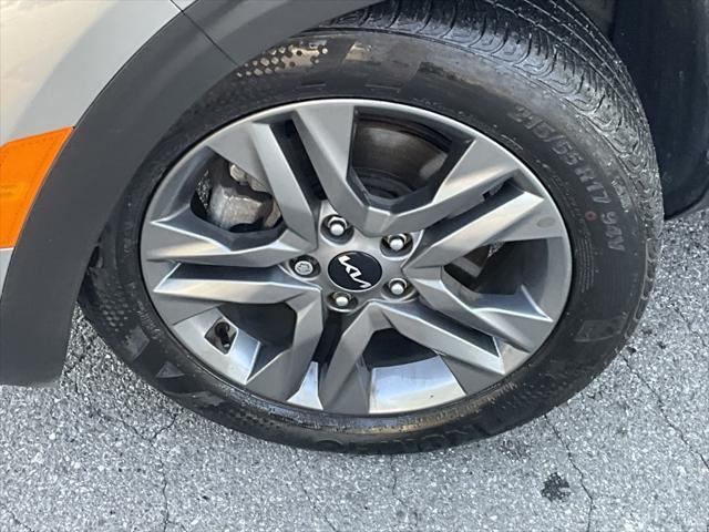 used 2023 Kia Seltos car, priced at $21,991