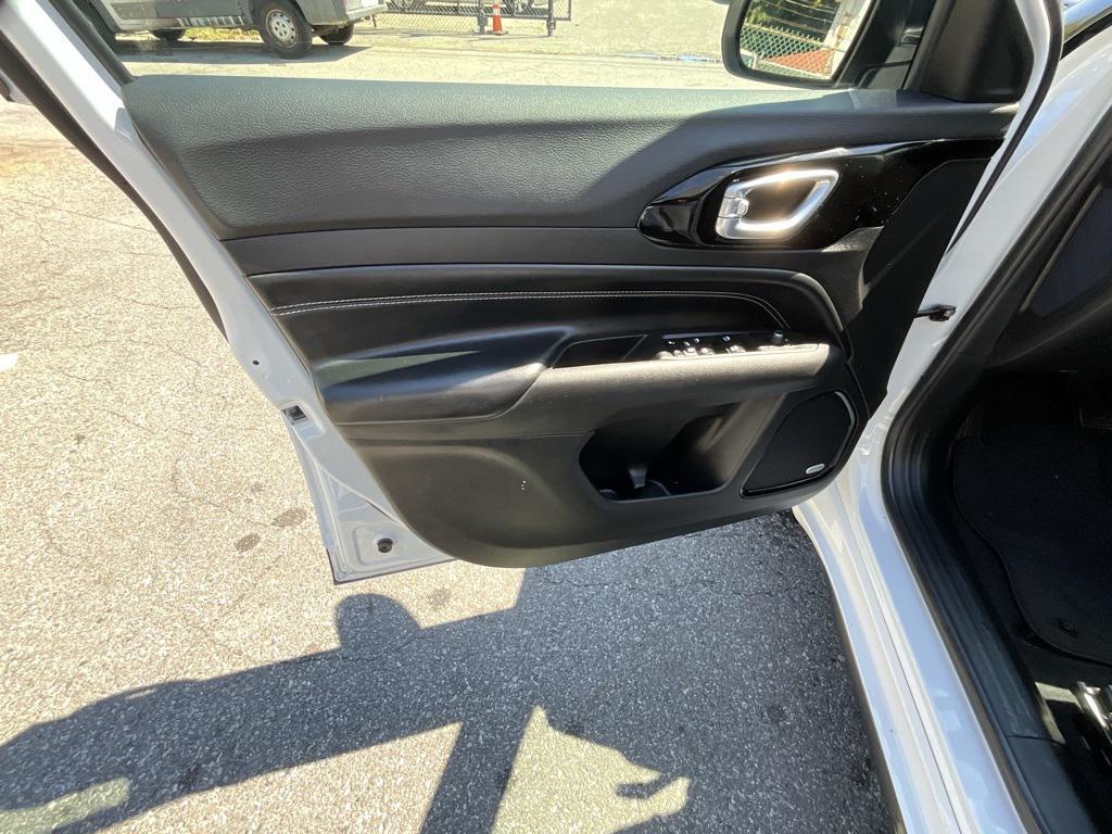 used 2024 Jeep Compass car, priced at $26,388