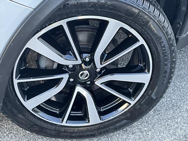used 2019 Nissan Rogue car, priced at $18,999