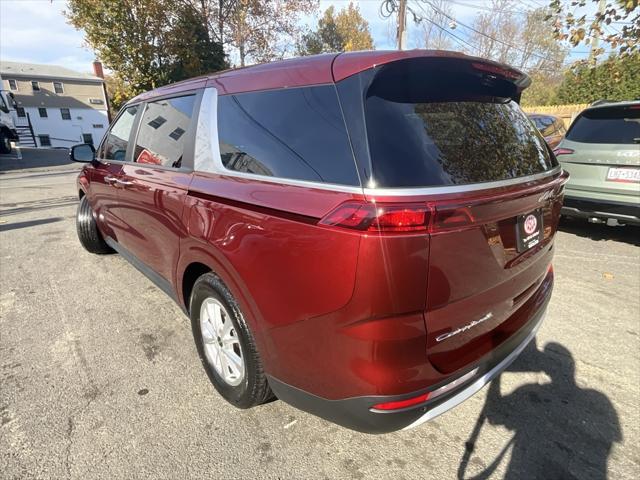 used 2022 Kia Carnival car, priced at $27,995