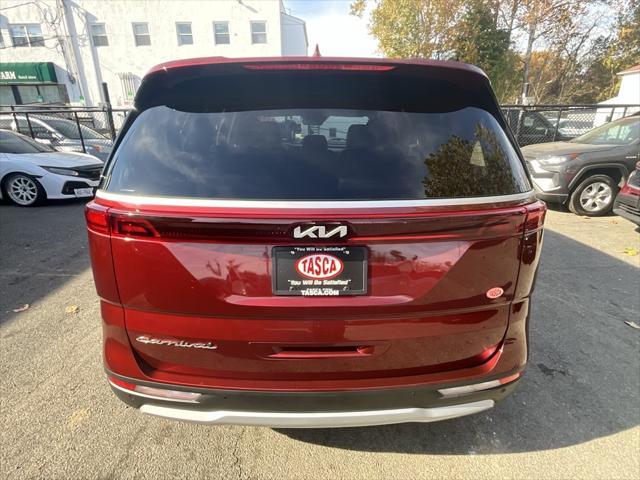 used 2022 Kia Carnival car, priced at $27,995