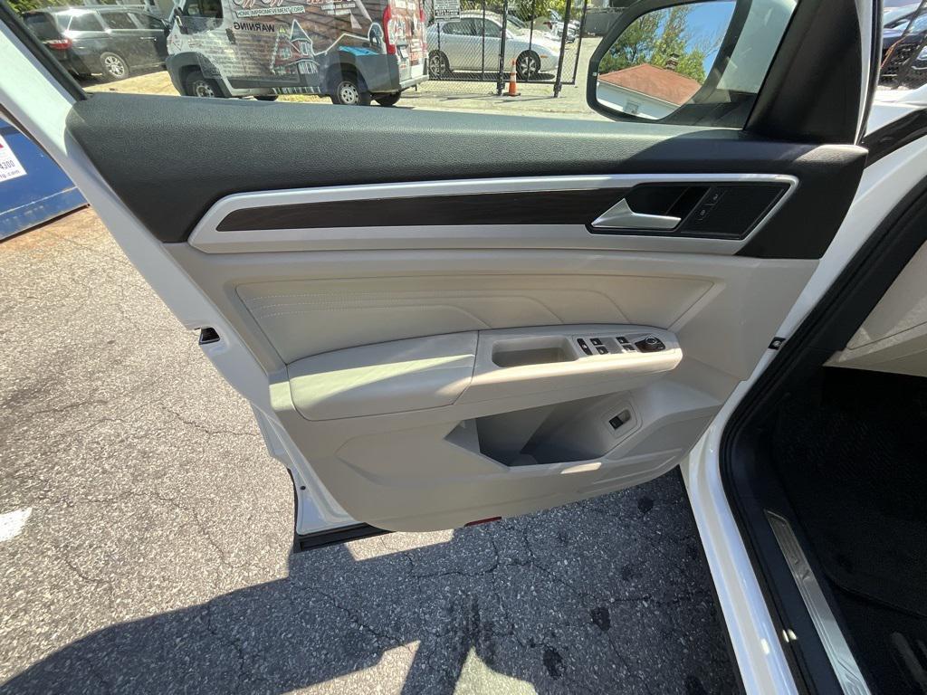 used 2022 Volkswagen Atlas car, priced at $29,999