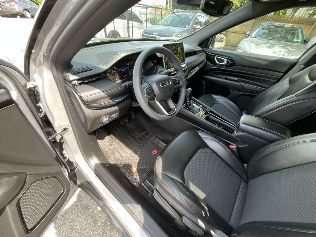 used 2022 Jeep Compass car, priced at $20,999