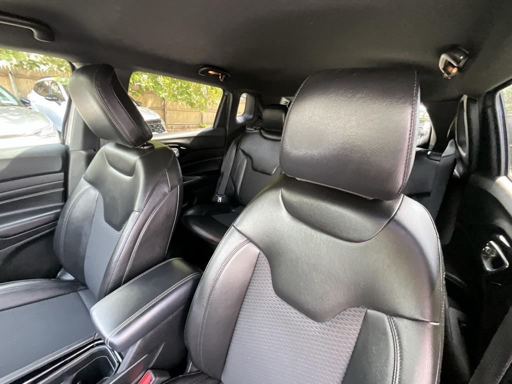 used 2022 Jeep Compass car, priced at $20,999