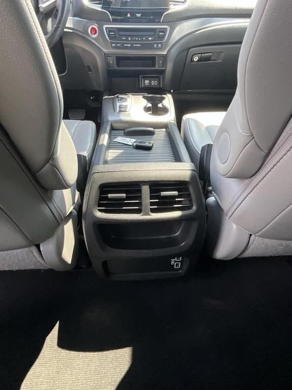 used 2022 Honda Passport car, priced at $29,498