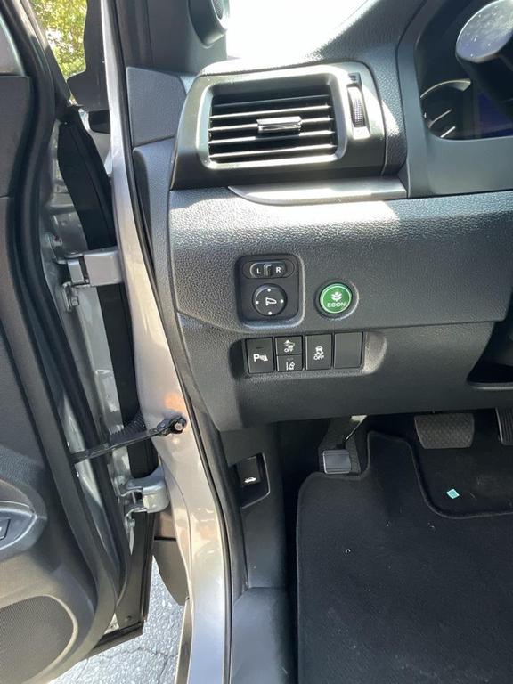 used 2022 Honda Passport car, priced at $29,498