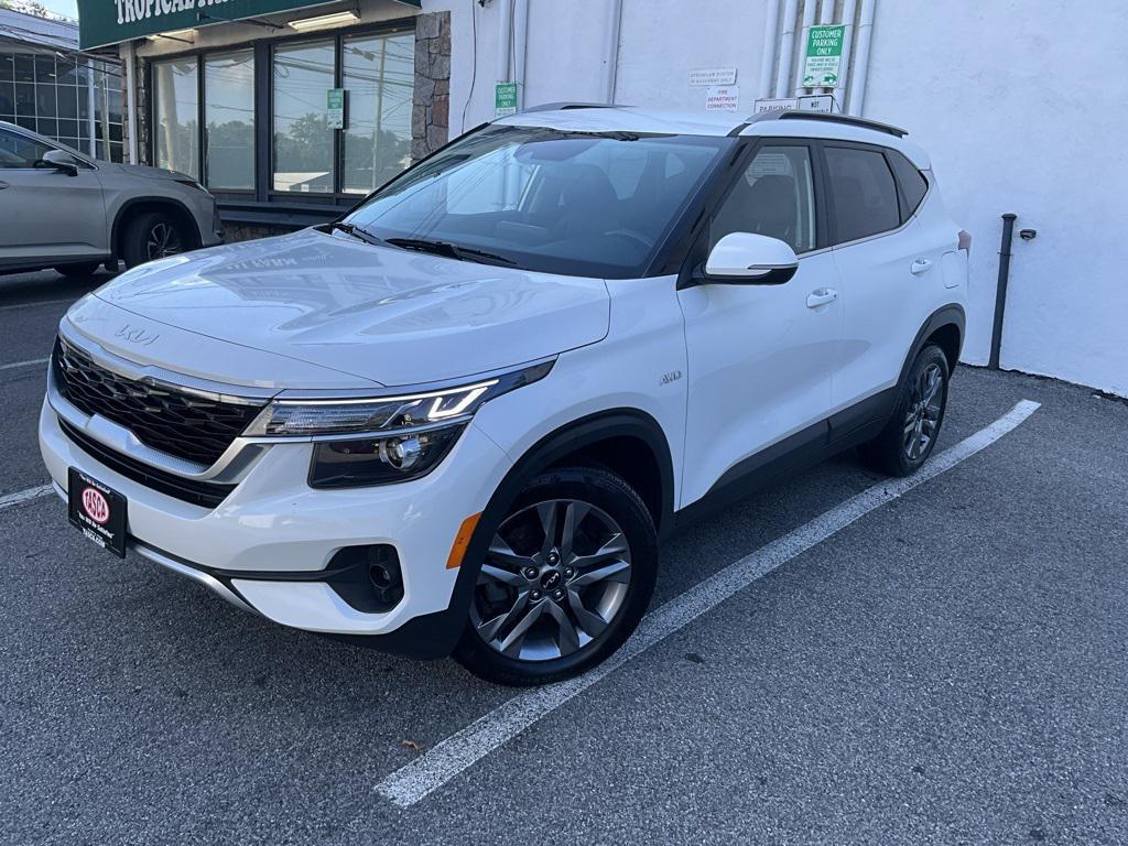 used 2023 Kia Seltos car, priced at $20,999