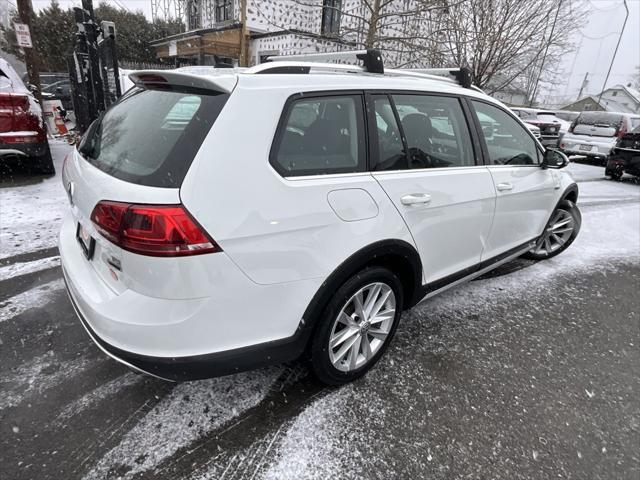 used 2017 Volkswagen Golf Alltrack car, priced at $14,890