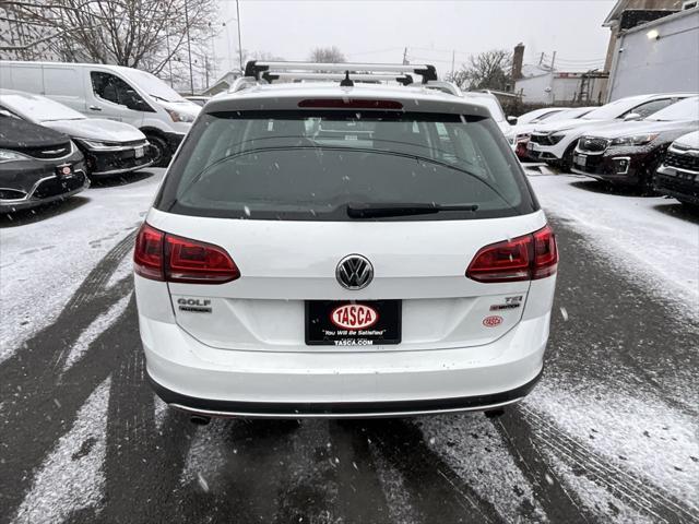 used 2017 Volkswagen Golf Alltrack car, priced at $14,890