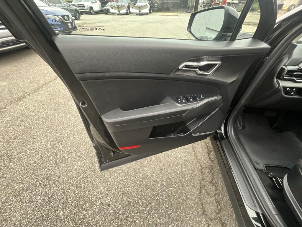 used 2023 Kia Sportage Hybrid car, priced at $22,991