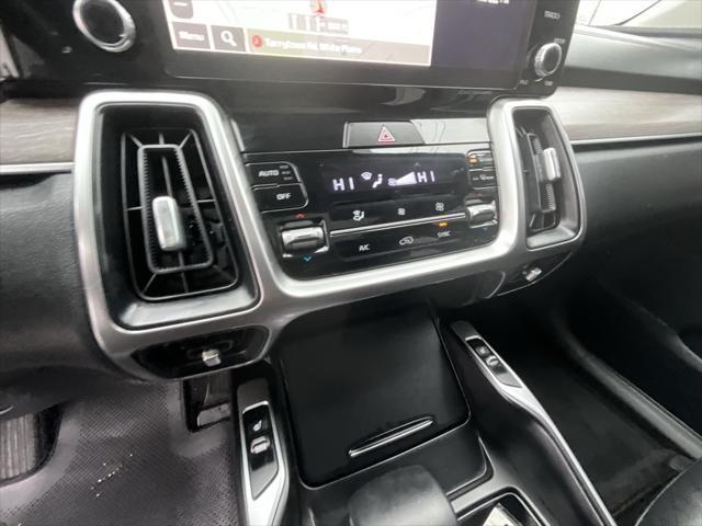 used 2022 Kia Sorento car, priced at $30,999