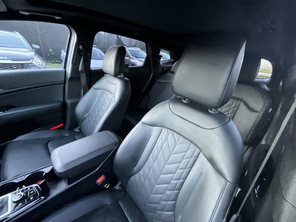 used 2025 Kia Sportage car, priced at $31,295