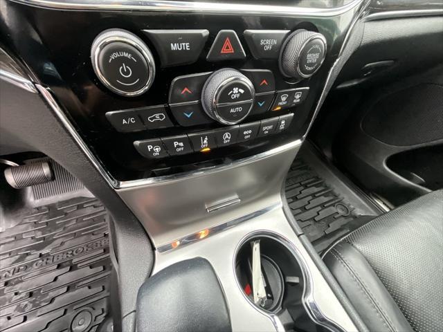 used 2020 Jeep Grand Cherokee car, priced at $27,999