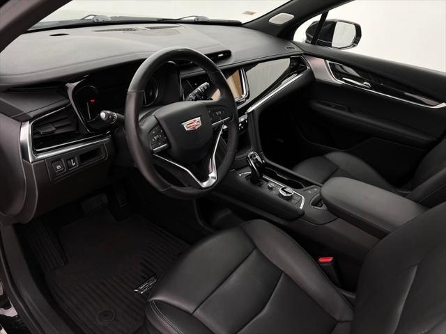 used 2022 Cadillac XT6 car, priced at $37,493