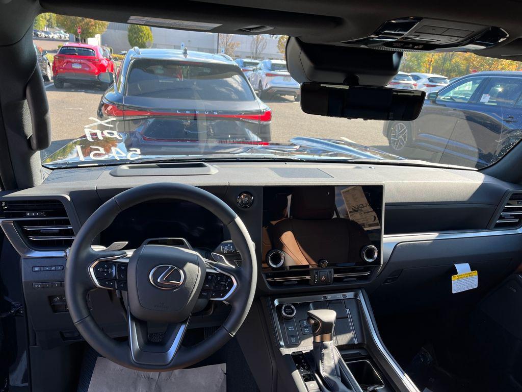 new 2025 Lexus GX 550 car, priced at $85,204