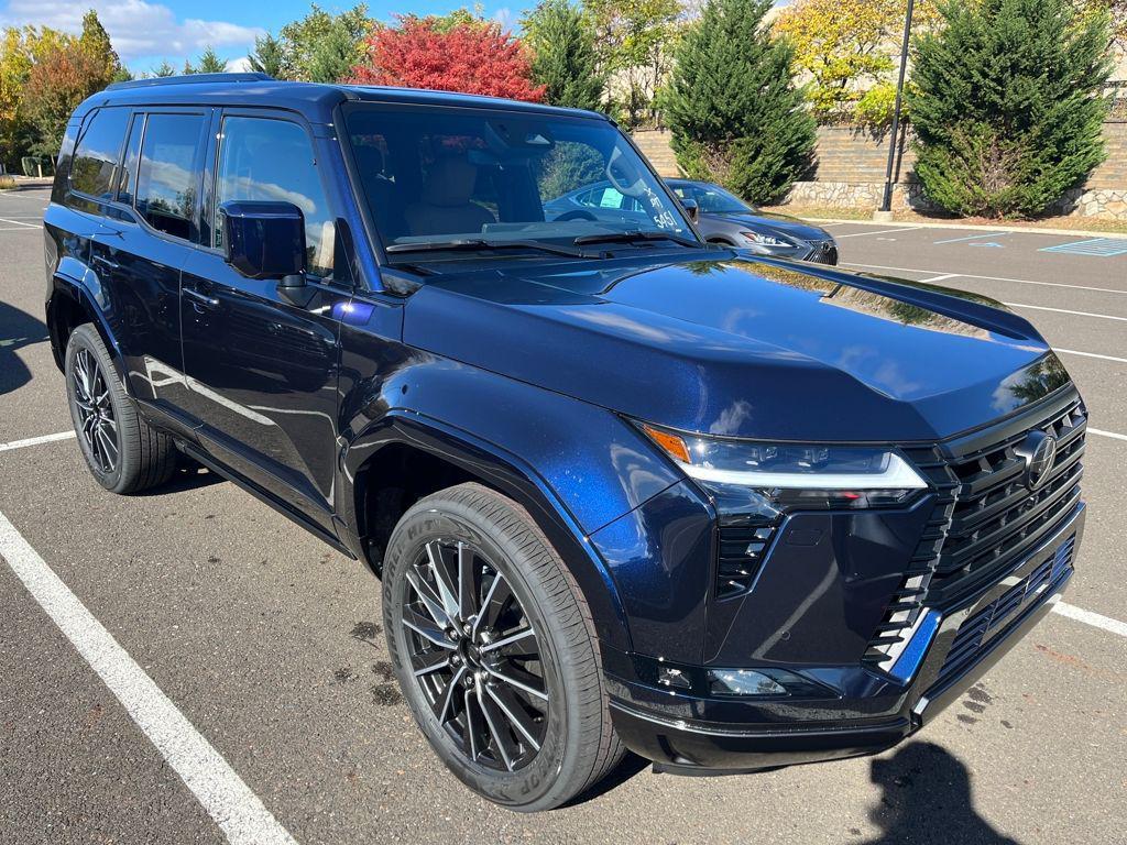 new 2025 Lexus GX 550 car, priced at $85,204