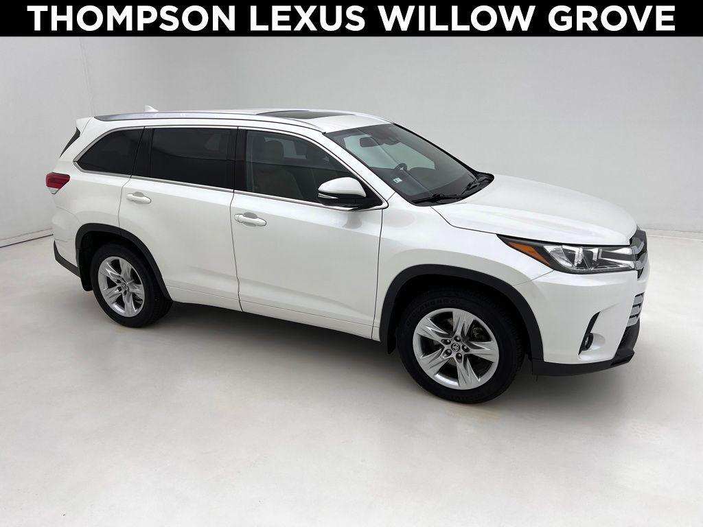 used 2019 Toyota Highlander car, priced at $29,993