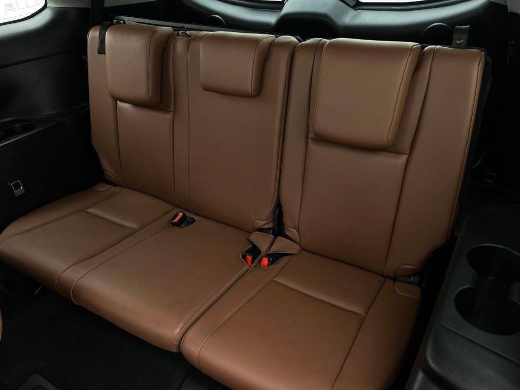 used 2019 Toyota Highlander car, priced at $29,993