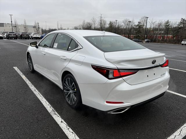 new 2025 Lexus ES 350 car, priced at $50,494