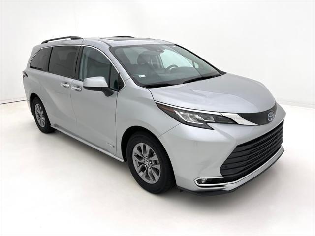 used 2021 Toyota Sienna car, priced at $37,993