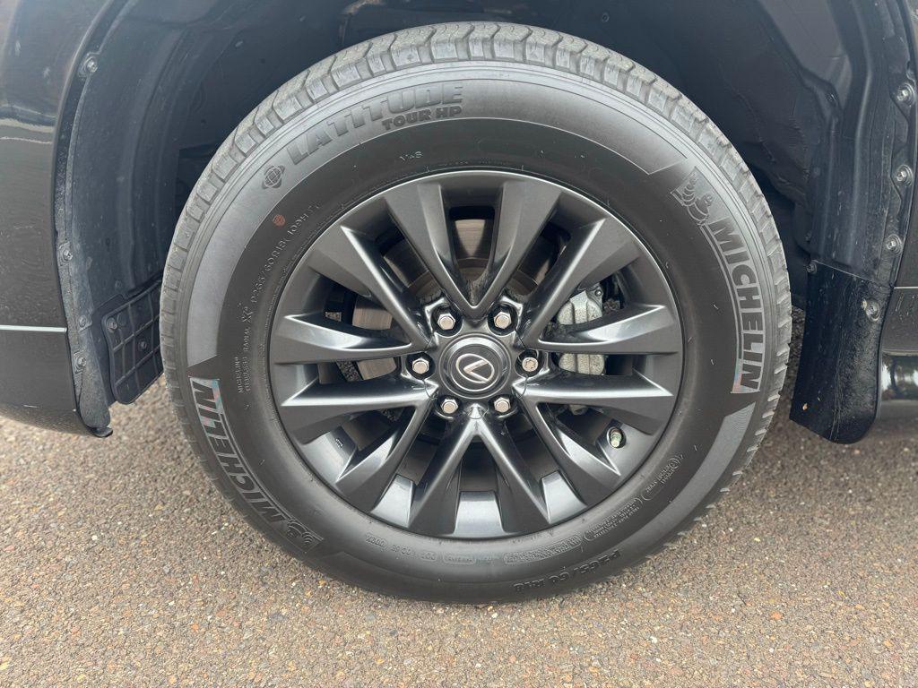 used 2023 Lexus GX 460 car, priced at $57,993