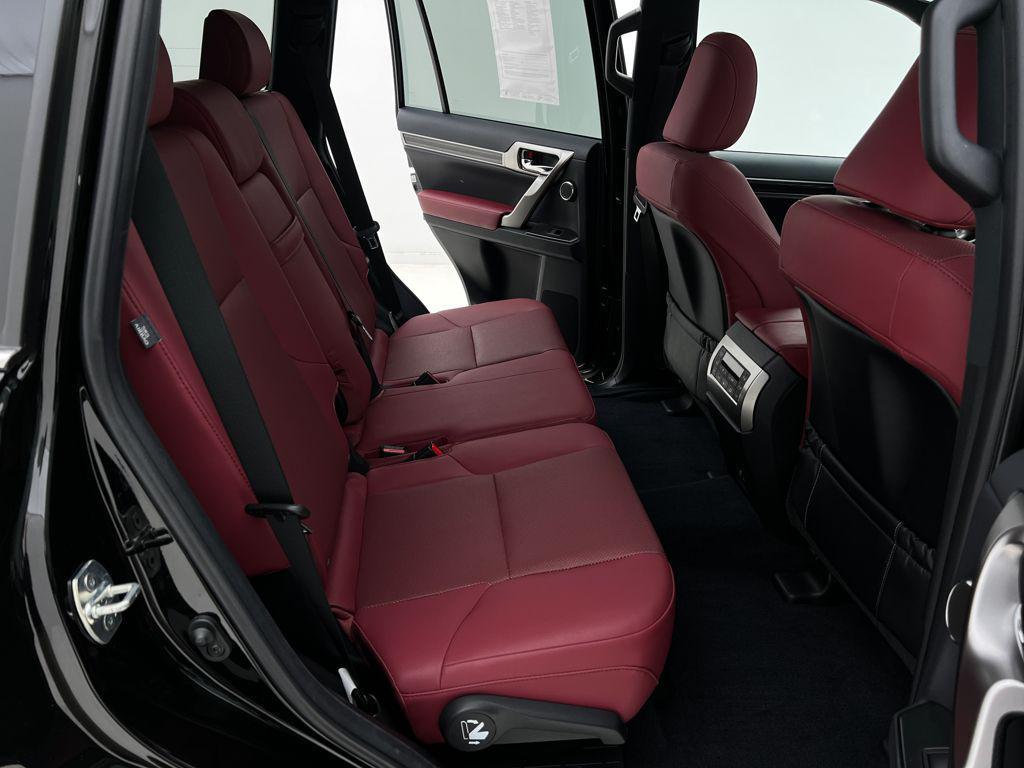 used 2023 Lexus GX 460 car, priced at $56,993