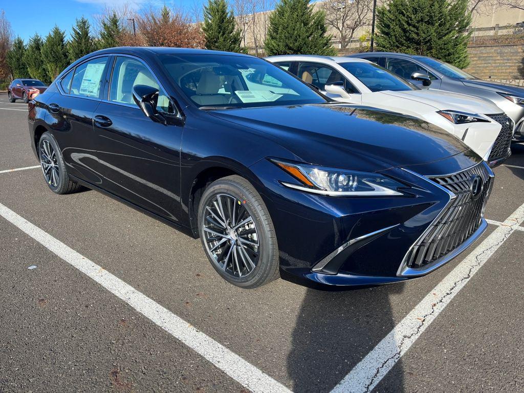 new 2025 Lexus ES 350 car, priced at $47,734