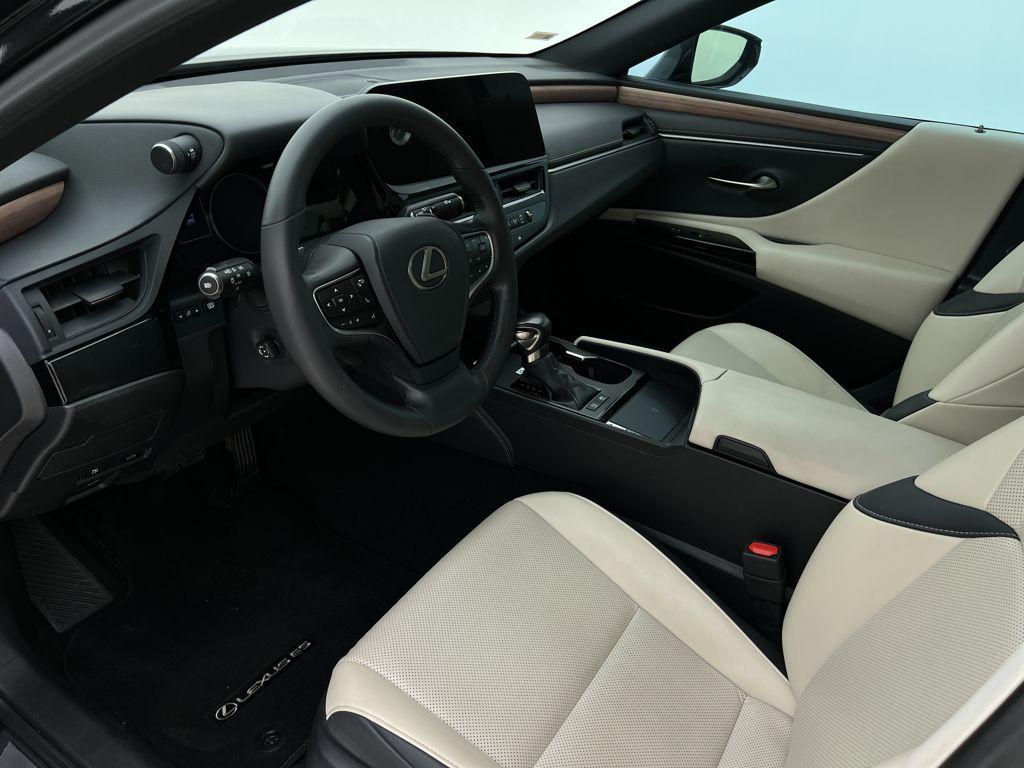 used 2023 Lexus ES 300h car, priced at $36,993