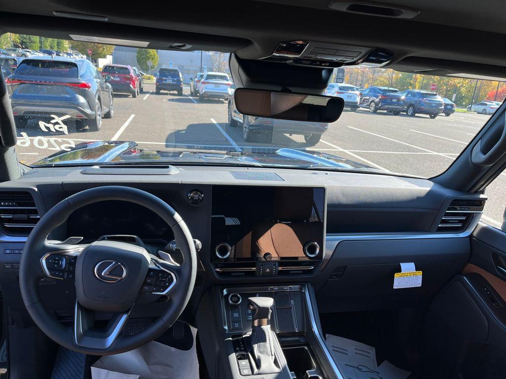 new 2025 Lexus GX 550 car, priced at $73,613