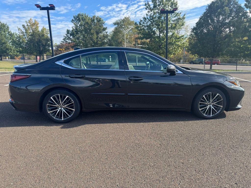 used 2022 Lexus ES 350 car, priced at $36,993