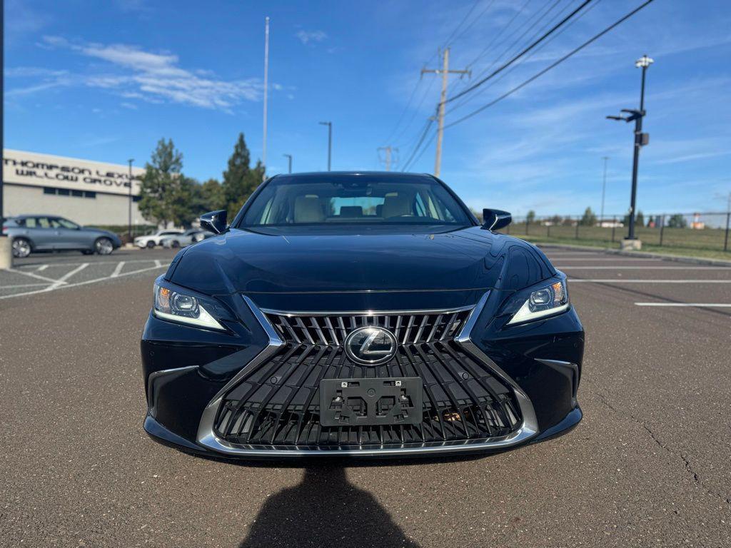 used 2022 Lexus ES 350 car, priced at $36,993