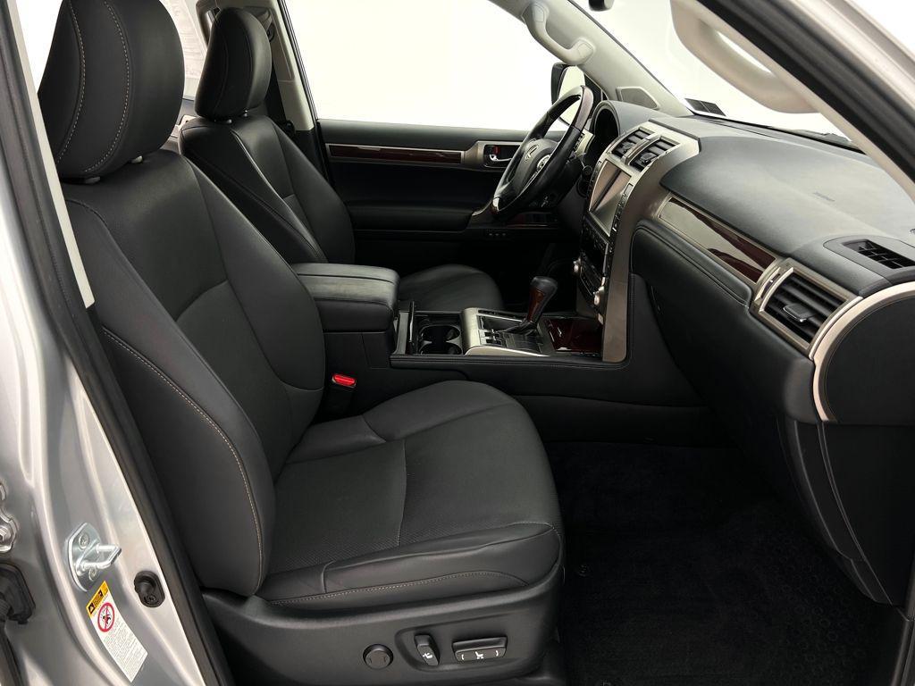 used 2019 Lexus GX 460 car, priced at $34,993
