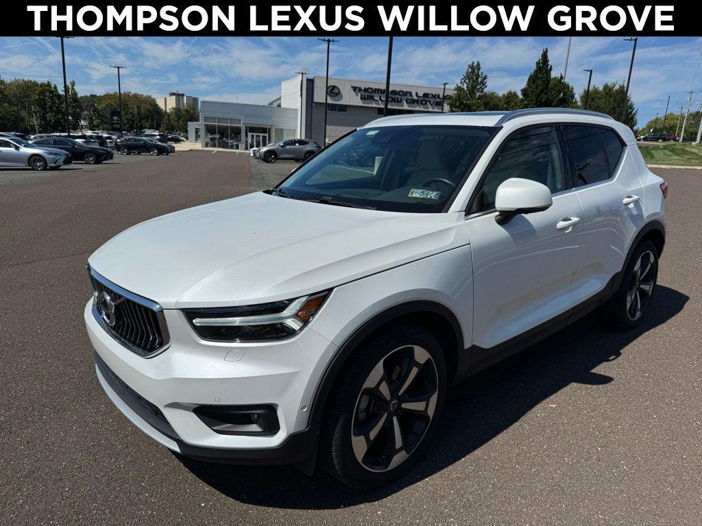 used 2019 Volvo XC40 car, priced at $24,993