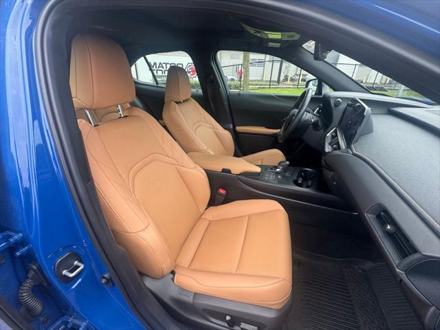 used 2025 Lexus UX 300h car, priced at $40,993
