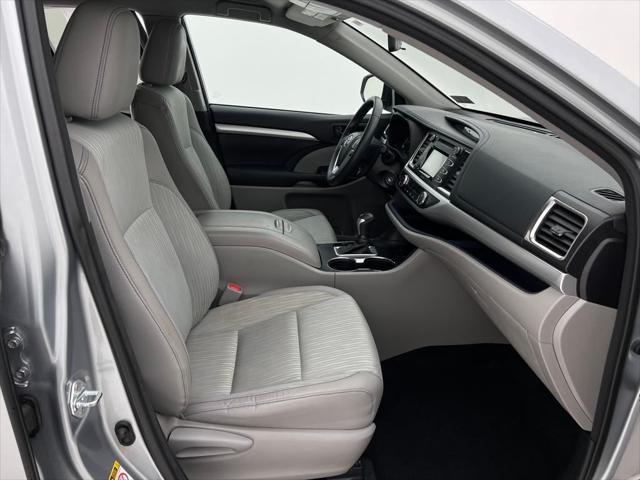 used 2015 Toyota Highlander car, priced at $21,993