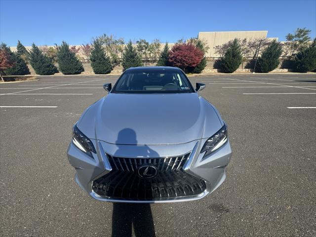 used 2024 Lexus ES 350 car, priced at $51,693