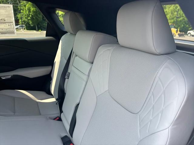 new 2025 Lexus RX 350 car, priced at $57,064